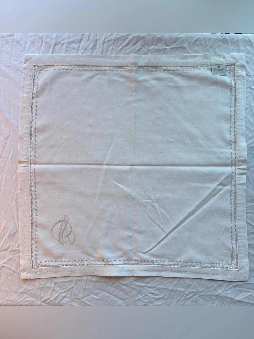 Waterford Linen Napkins Set of 18 White  Hemstitched Monogram SD
